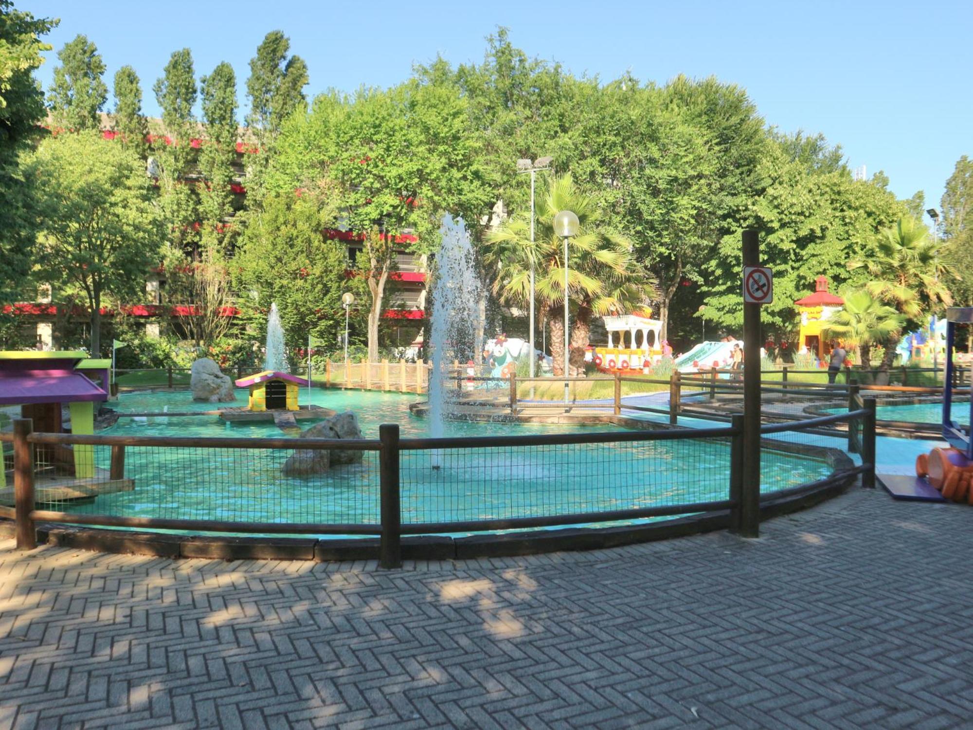 Appartamento Alideco Lignano Sabbiadoro Esterno foto