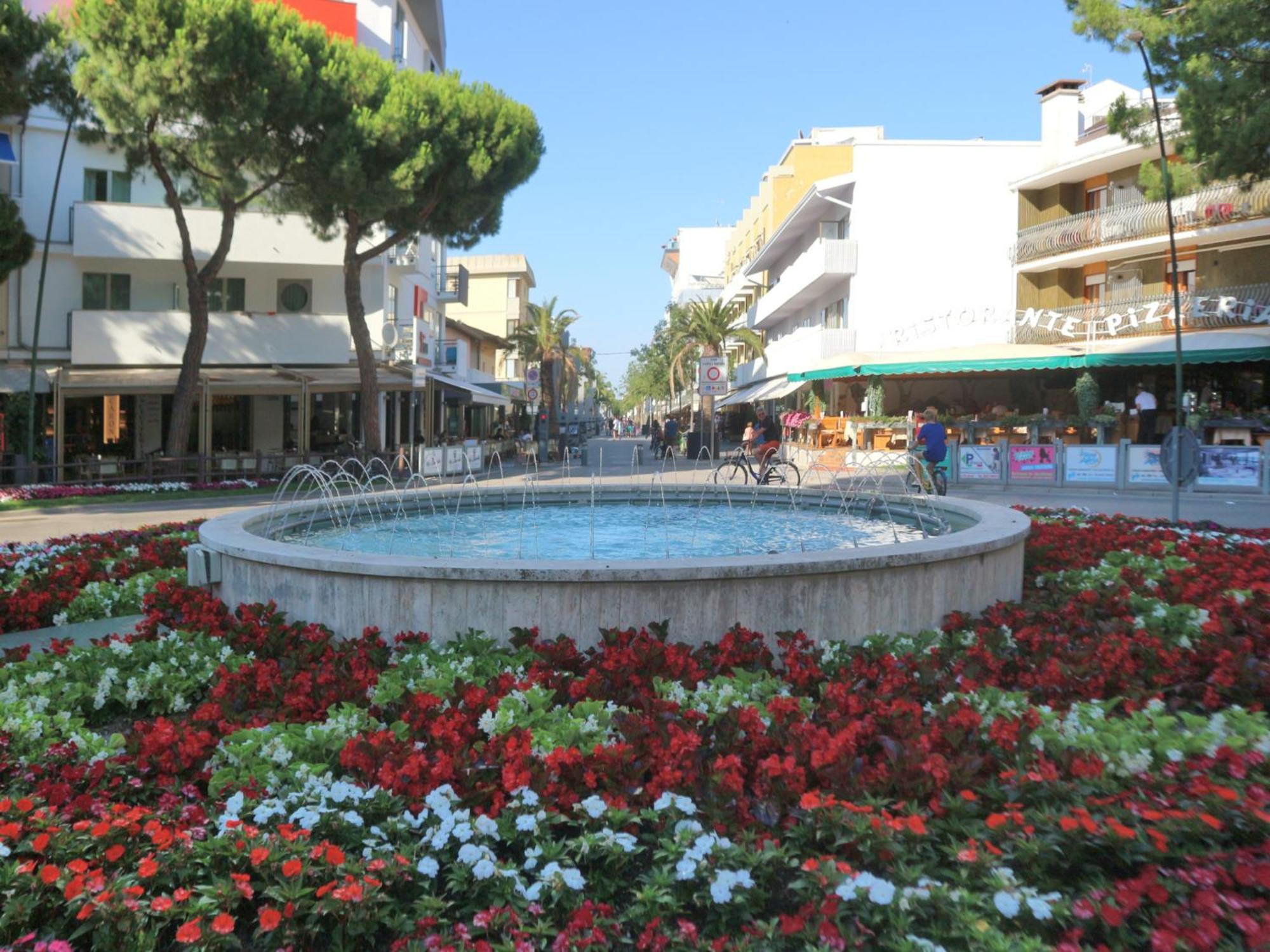 Appartamento Alideco Lignano Sabbiadoro Esterno foto