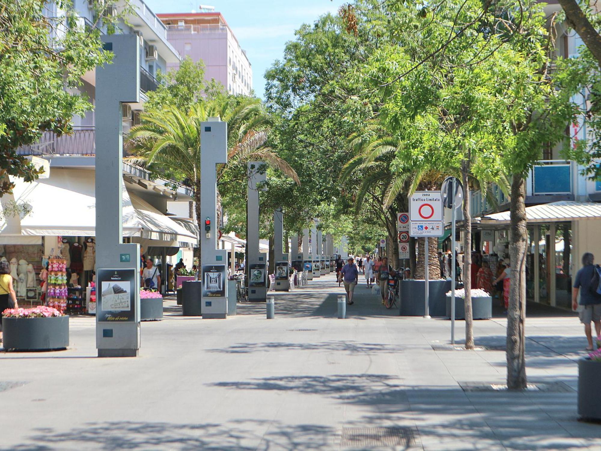 Appartamento Alideco Lignano Sabbiadoro Esterno foto