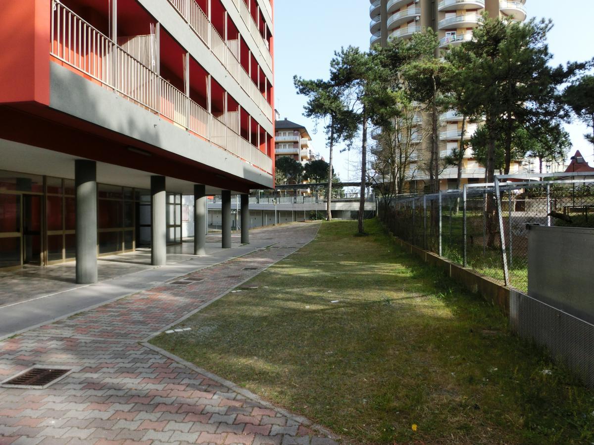Appartamento Alideco Lignano Sabbiadoro Esterno foto